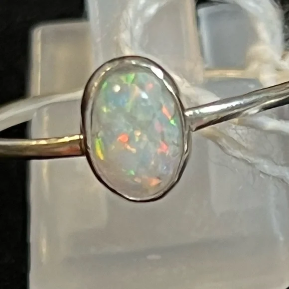 🫶2/$20 Opal Sterling silver ring size 8 - Picture 3 of 6